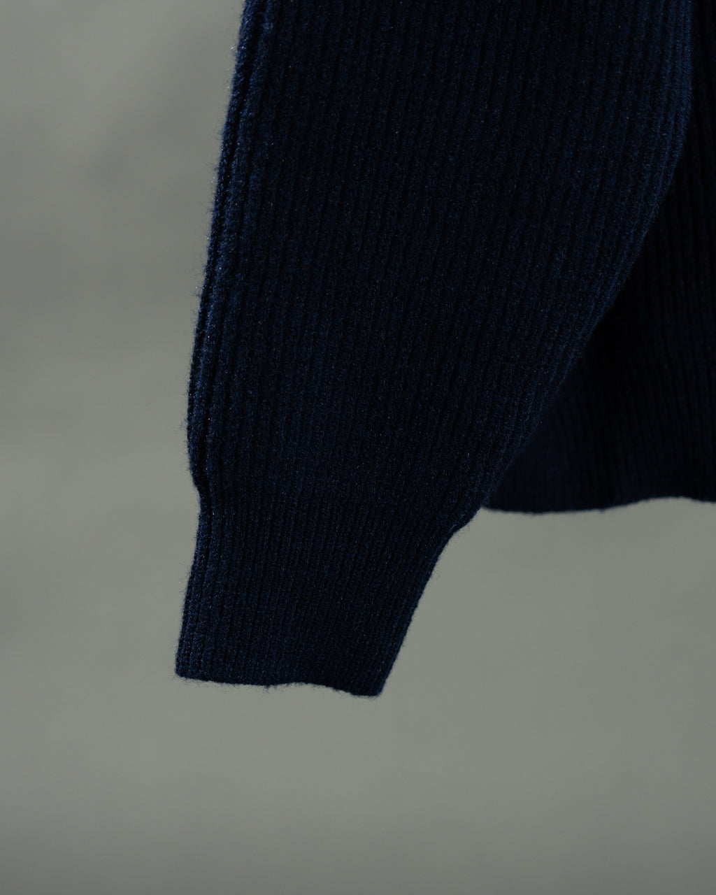 半拉鍊高領毛衣