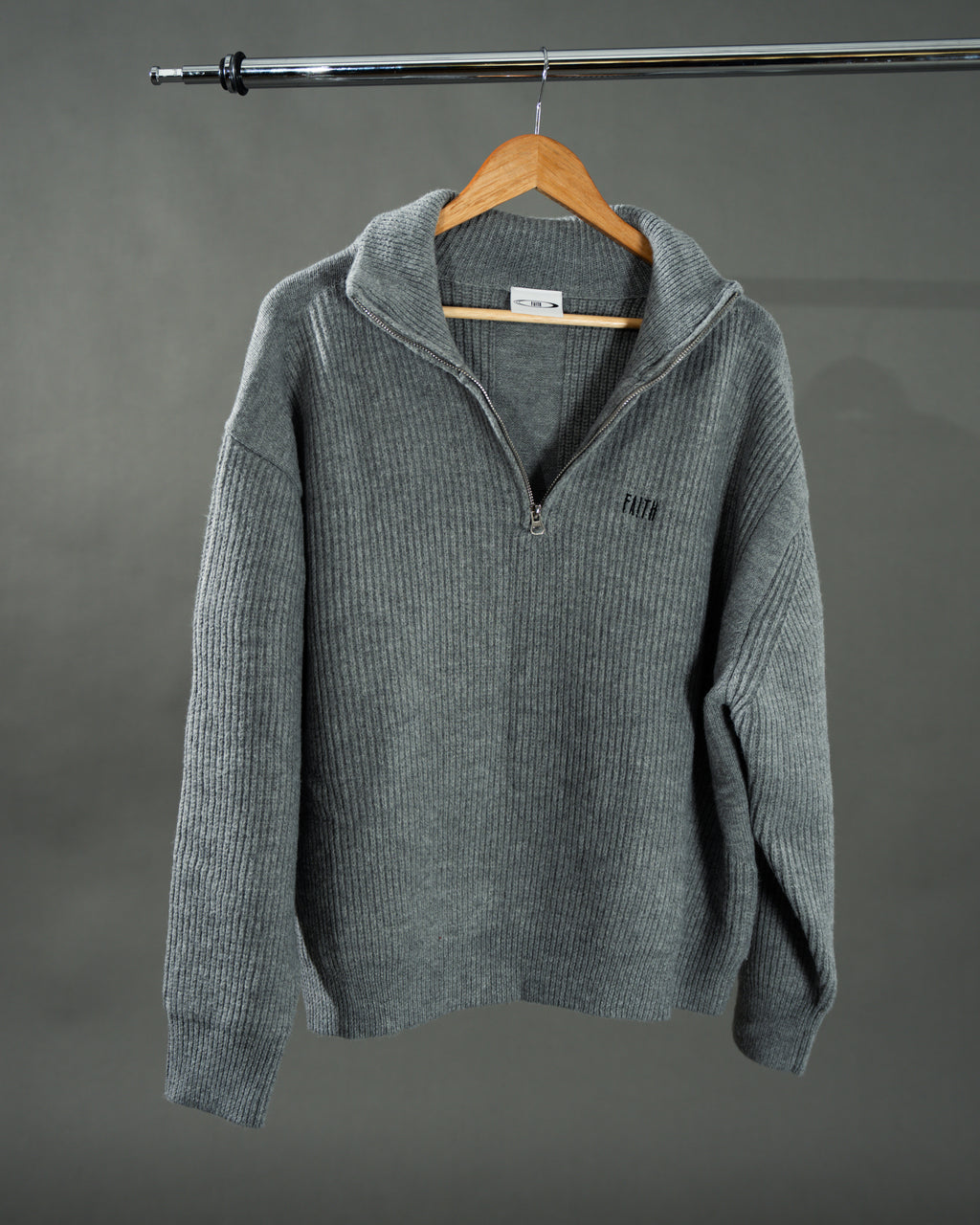 半拉鍊高領毛衣