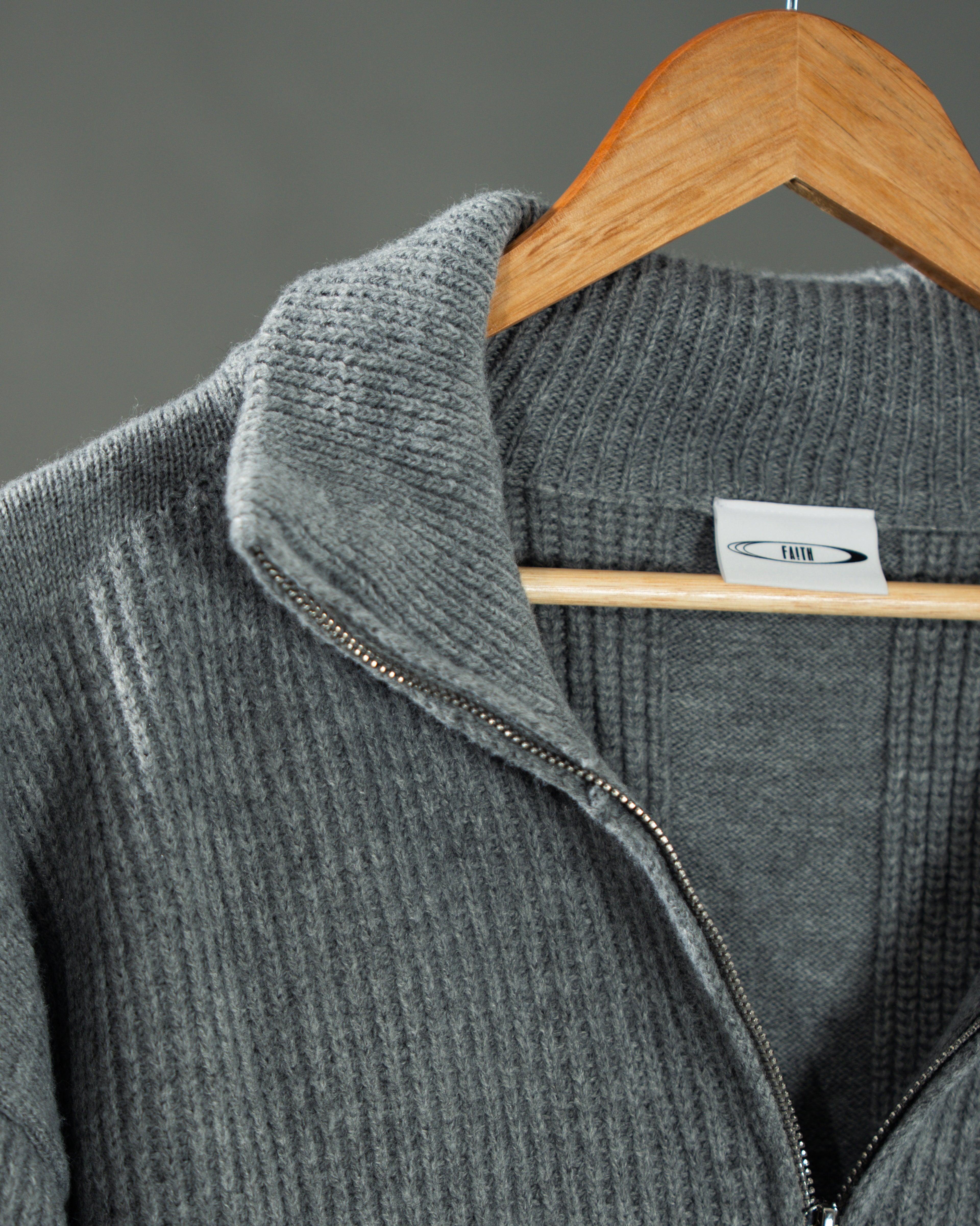 半拉鍊高領毛衣