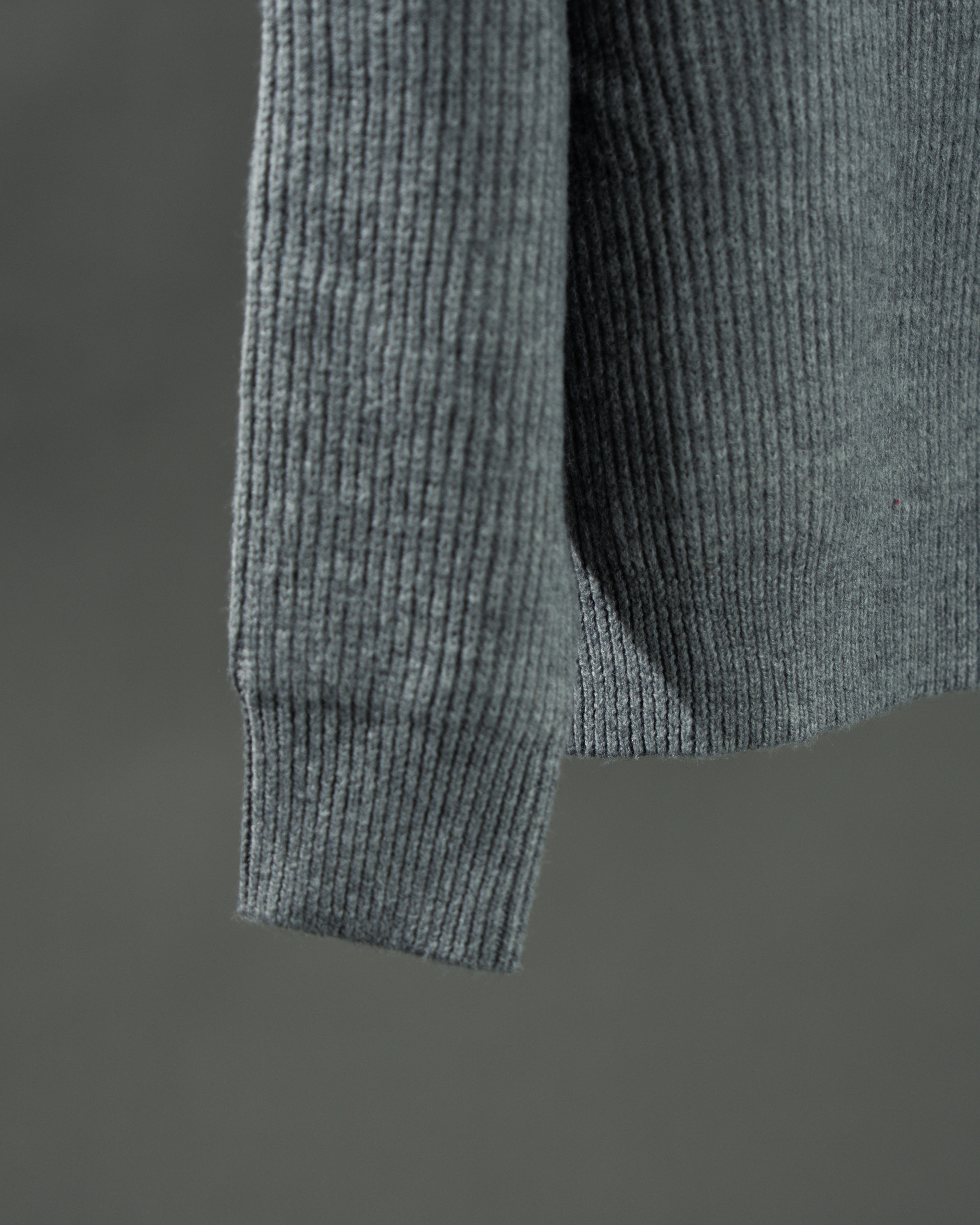 半拉鍊高領毛衣